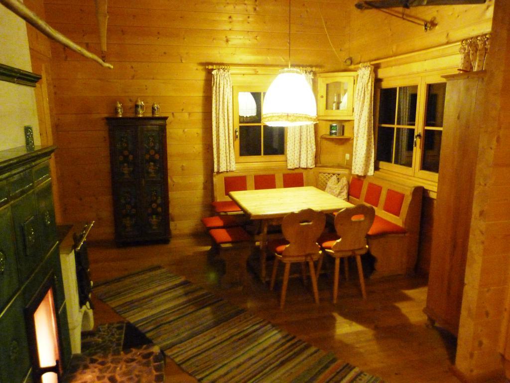 Knusperhaeusl Villa Uttendorf Eksteriør bilde